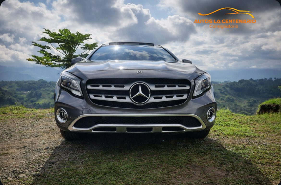 Mercedes-benz-GLA 200
